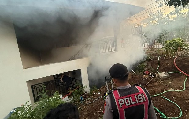 Kebakaran Gudang Housekeeping Emana Aruna Villas Nusa Penida, Kerugian Ditaksir Rp 500 Juta