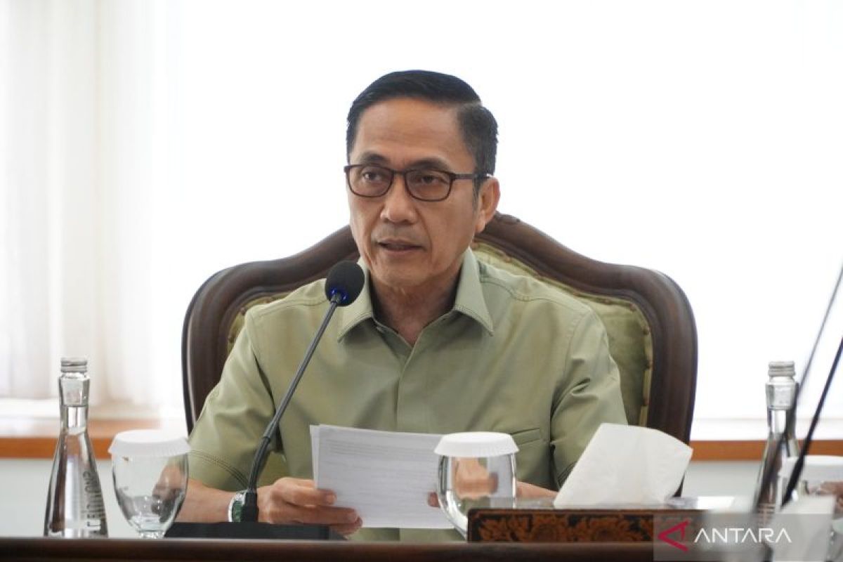 Wali Kota Palembang Ratu Dewa Instruksikan Sekolah Kembali Terapkan Belajar Jarak Jauh Imbas Kabut Asap Karhutla