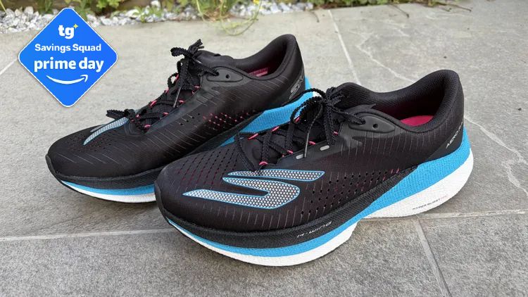 Review Skechers Aero Razor: Sepatu Lari Ringan yang Kencang dan Nyaman