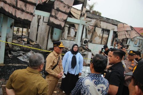 Gubernur Kalteng Agustiar Sabran Pastikan SMA Negeri 1 Cempaga Kotim Dibangun Ulang Usai Kebakaran