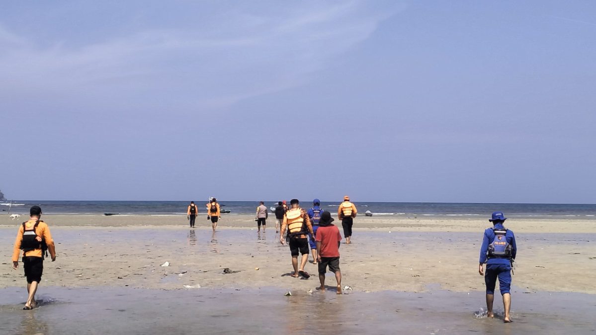 Tim SAR Gabungan Sisir 5 Titik Perairan Buton Utara, Nelayan Torombia yang Hilang 5 Hari Belum Ditemukan