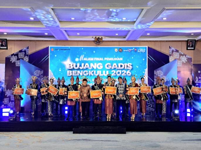 Ridho Pratama dan Fildzah Dwi Terpilih Jadi Bujang Gadis Bengkulu 2026, Siap Promosikan Pariwisata Bumi Merah Putih