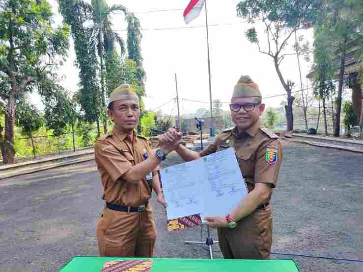 Plt Kadis Kehutanan Lampung Sulpakar Serah Terima Jabatan ke Hendika Jaya Putra