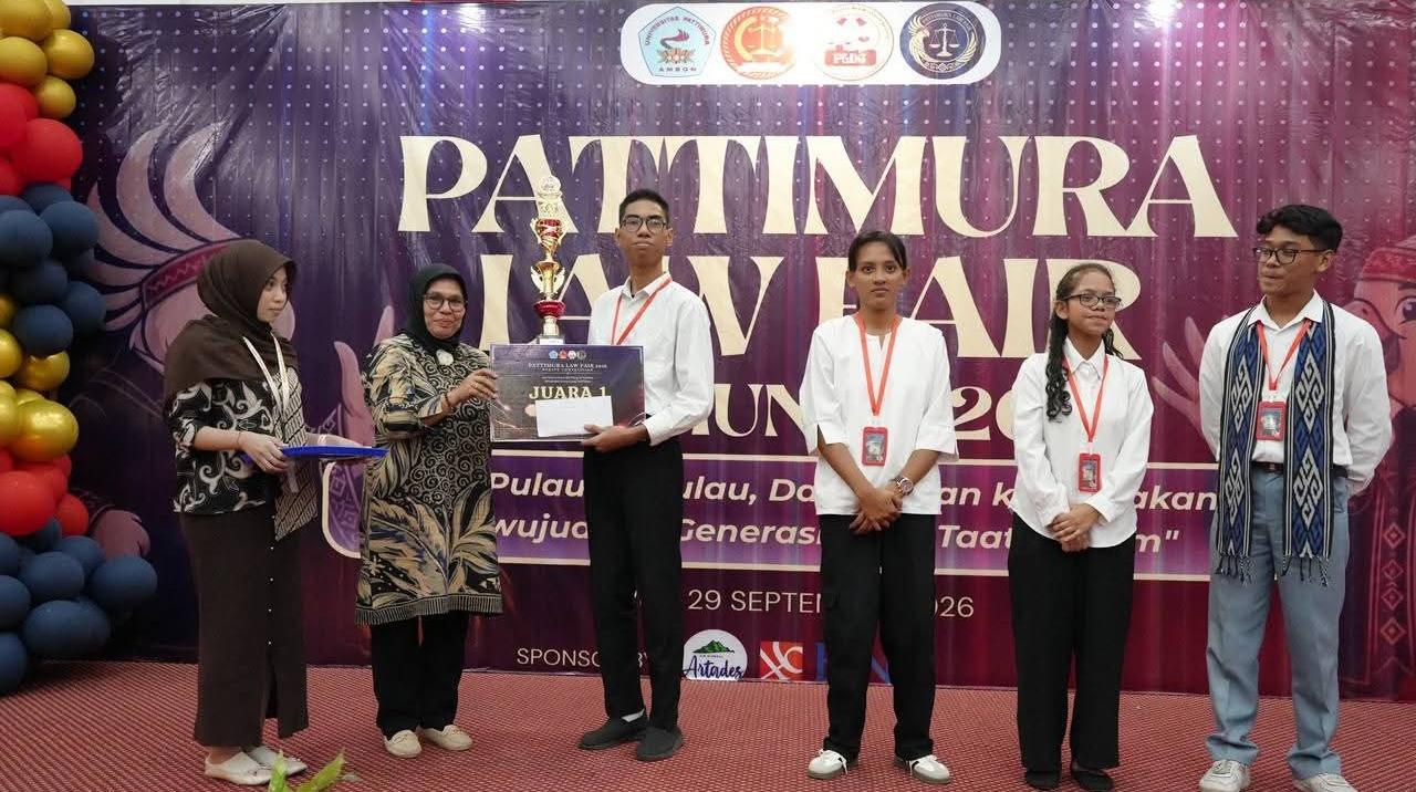 Pattimura Law Fair 2026 Diikuti Siswa dari 11 Kabupaten Kota di Maluku, Tim Sultan Babullah Juara
