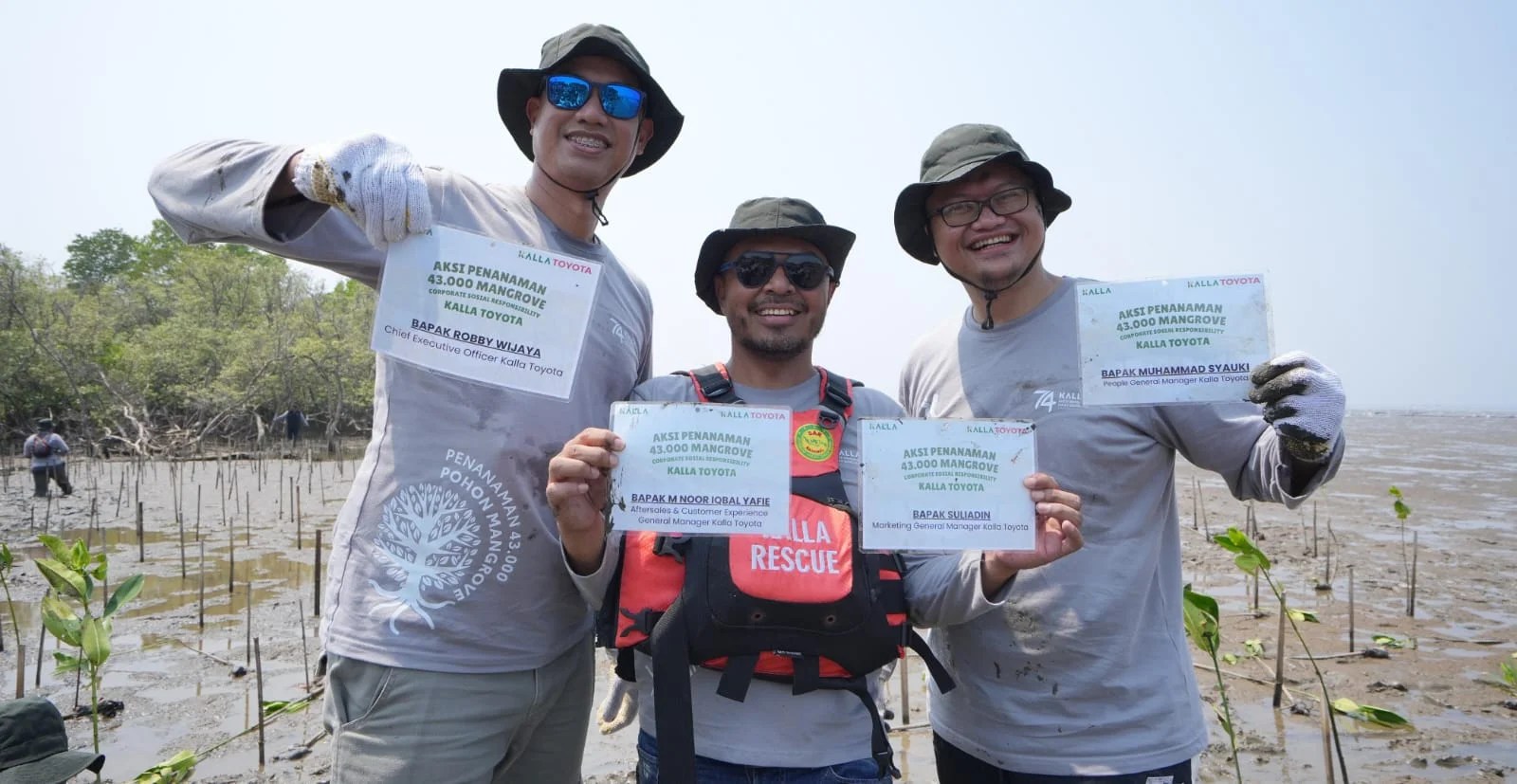 Kalla Toyota Tanam 43.000 Mangrove di Pesisir Pangkep, Perkuat Garis Pantai dari Abrasi