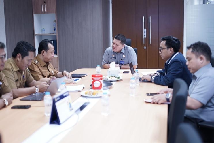 Bupati Muaro Jambi Konsultasi ke Kemenkum soal Lahan HGU PT RKK yang Pailit dan Sengketa PT BBS di Kumpeh