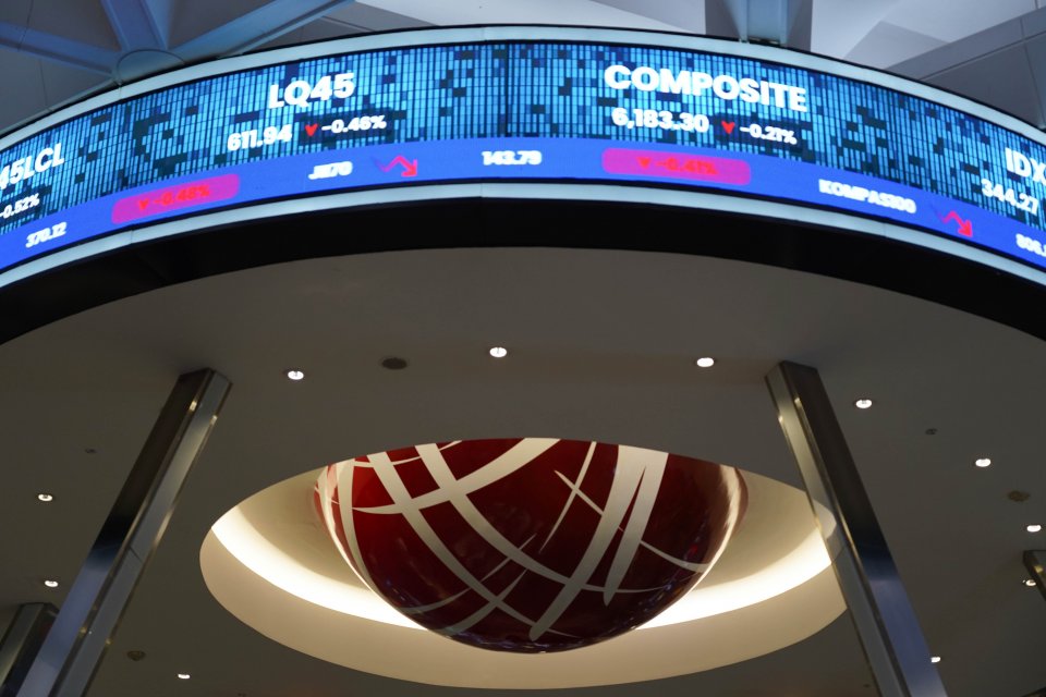 IHSG Rawan Koreksi ke 5.850, BBCA hingga GGRM Masuk Rekomendasi Analis