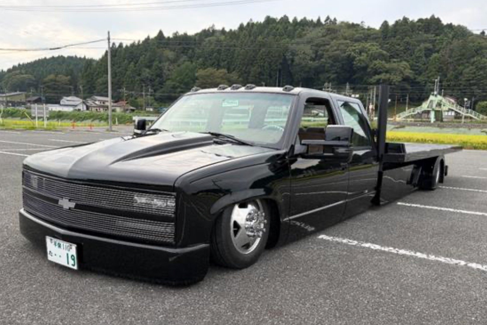 Chevrolet C3500 Dually 1997 Dijual di Jepang, Bisa Angkut Kei Truck