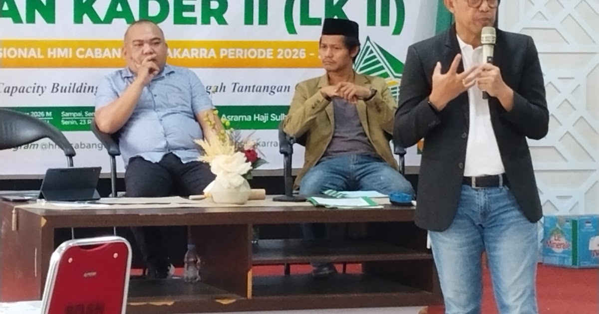 Kaban Kesbangpol Sulbar Bekali 42 Kader HMI Manakarra Wawasan Kebangsaan di Mamuju