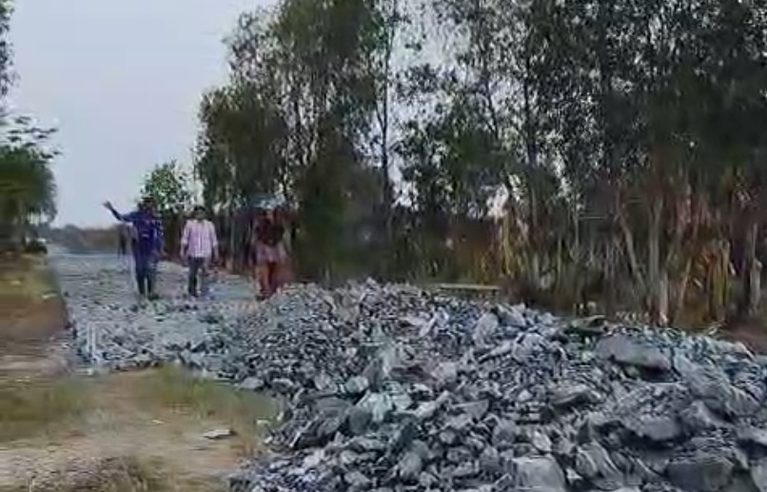 Warga Komplek Berlina Banjarbaru Akhirnya Rasakan Pengerasan Jalan Tekukur Setelah 7 Tahun Menanti