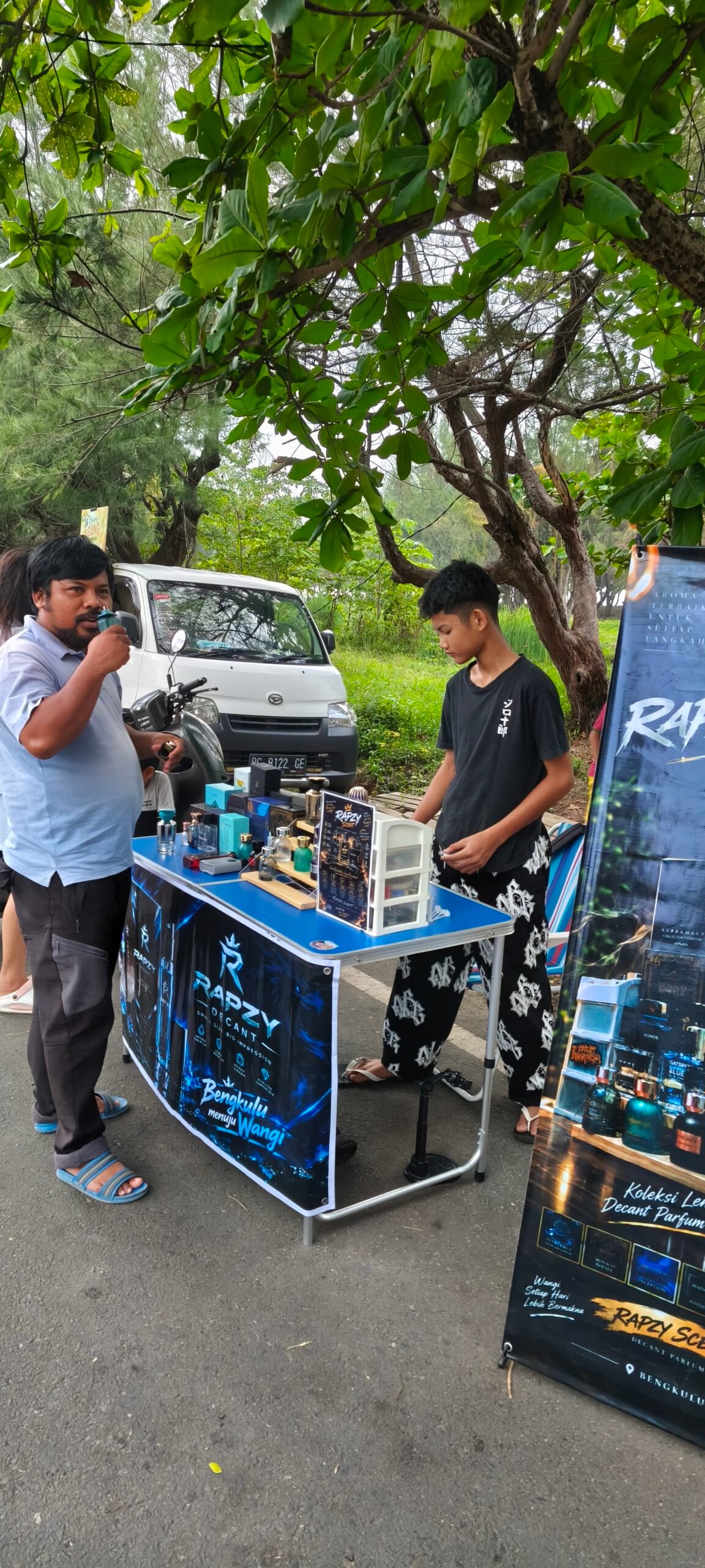 Pelajar 13 Tahun di Kota Bengkulu Raup Cuan dari Jualan Parfum Decant Lewat Live TikTok