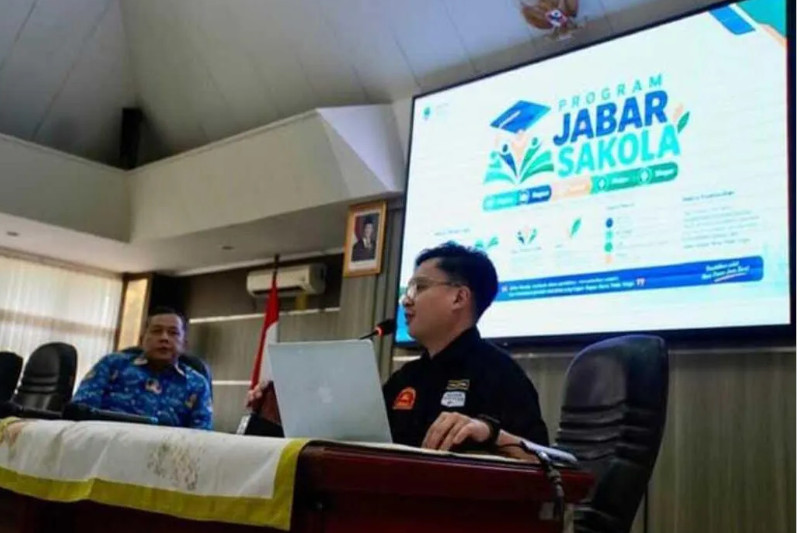Pemprov Jawa Barat Luncurkan Jabar Sakola, Bantuan Pendidikan untuk Siswa SMA, SMK, dan SLB