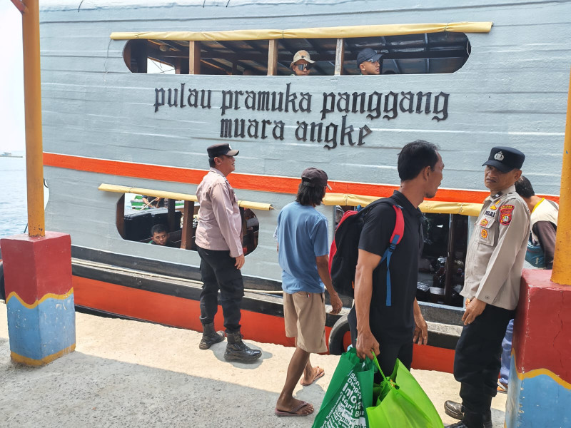 Polisi Kepulauan Seribu Siagakan Strong Point di Dermaga Kedatangan Wisatawan