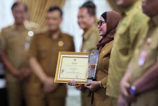 Pemprov Jateng Beri JDIH dan IKD Award 2026 ke 25 Penerima, Sukoharjo hingga Wonogiri Masuk Daftar