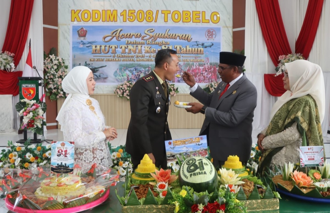Wabup Halut Kasman Ajak Warga Jaga Harmoni dengan TNI di Syukuran HUT Ke-81 Kodim Tobelo