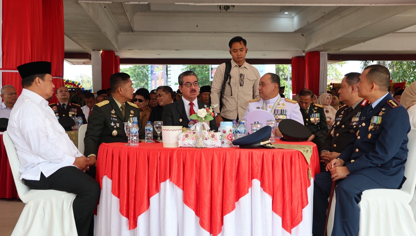 Gubernur Maluku Hendrik Lewerissa Hadiri HUT ke-81 TNI di Lapangan Merdeka Ambon, Tegaskan Sinergi dengan Pemprov