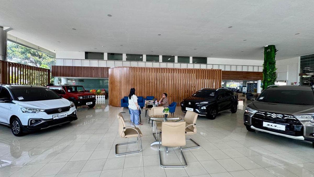 Informasi Mobil Baru Melimpah di Internet, Dealer Masih Punya Peran Kunci