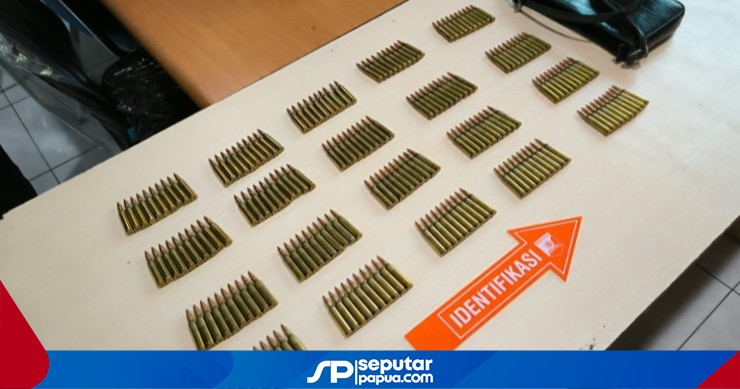 Bea Cukai Jayapura Gagalkan Penyelundupan 200 Butir Amunisi dan 6.800 Batang Rokok Ilegal di Perairan Muara Tami