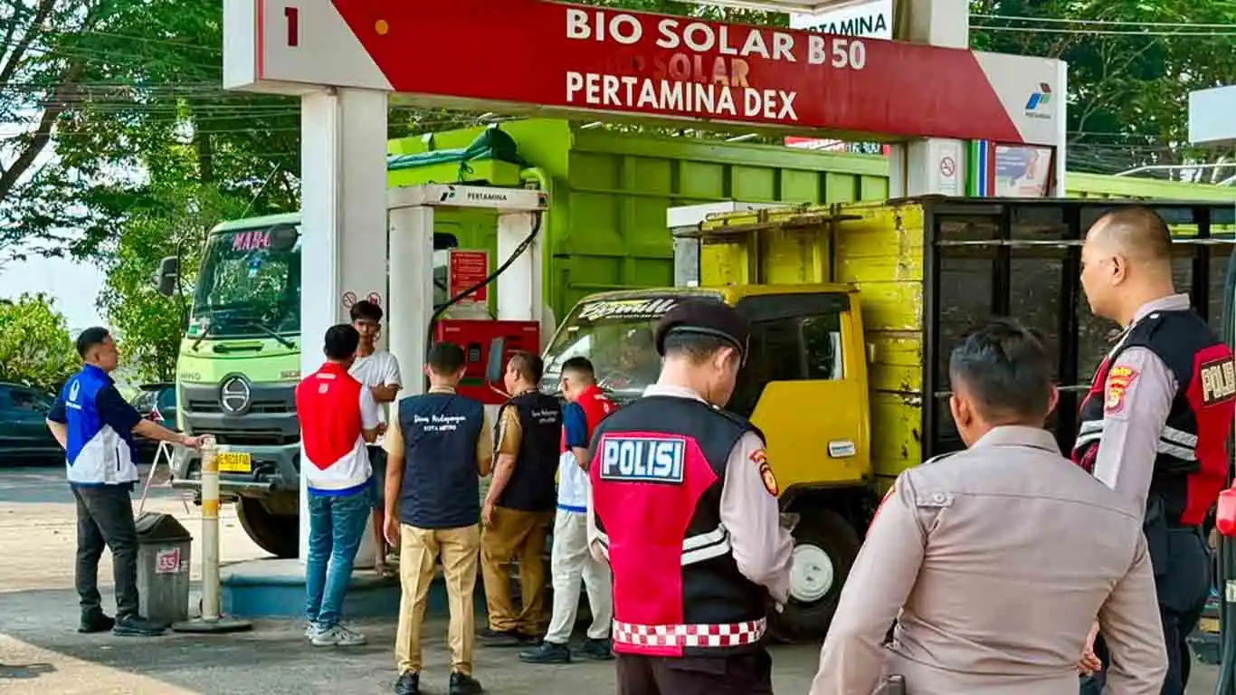 Pertamina Sidak 2 SPBU di Kota Metro, Pastikan Stok Pertalite dan Biosolar Aman Saat Antrean 30 Menit