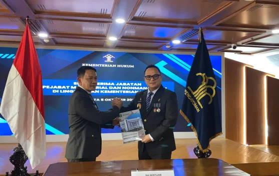 Kakanwil Kemenkum Sultra Resmi Berganti, Andi Basmal Lanjutkan Kepemimpinan Topan Sopuan