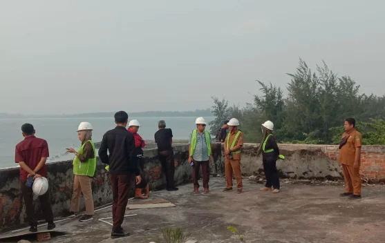 Kejari Bengkulu Tinjau Proyek Kantor Wali Kota di Eks Mess Pemda, Pastikan Sesuai Target