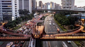 Airlangga Ungkap 3 Alasan Ekonomi Vietnam Tumbuh 9%, RI Tertahan 5%