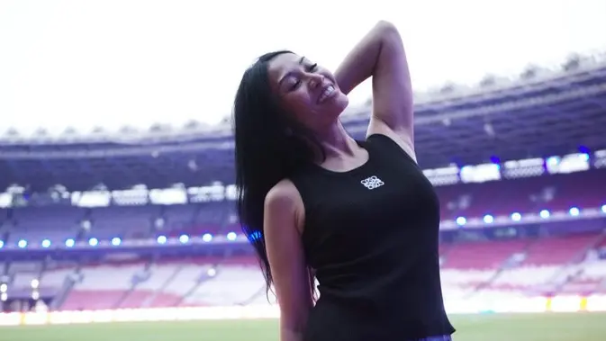 Anggun Raih Aktris Terbaik Asian Academy Creative Awards 2026 dan Gelar Officier Prancis