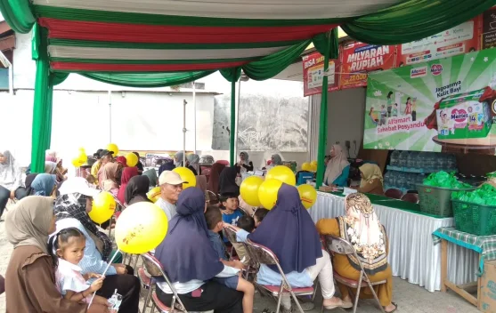 Posyandu di Alfamart Pamijahan Layani Kesehatan Ibu dan Anak
