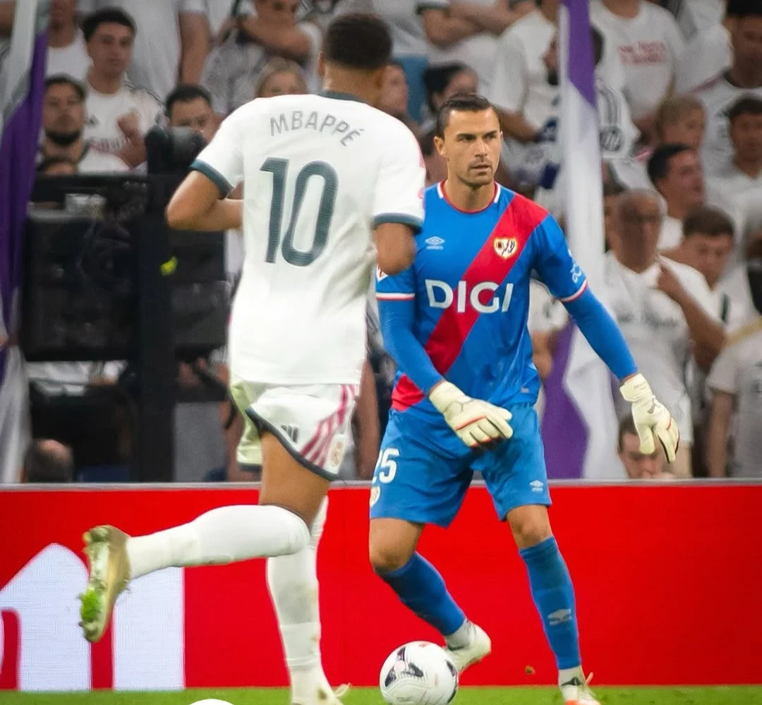 Emil Audero Antar Timnas Indonesia Juara FIFA Asean Cup 2026, Kini Jadi Kiper Utama Rayo Vallecano di La Liga
