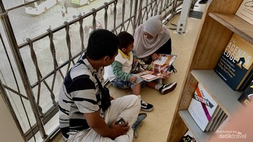 Doulos Hope Berlabuh di Tanjung Priok, Pameran 2.000 Buku di Atas Kapal