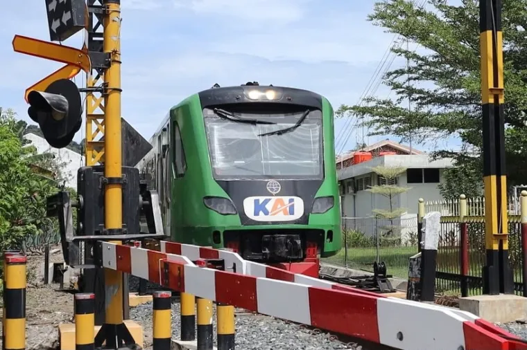 KAI Sumbar Tegur Penumpang KA Lembah Anai, Imbau Jaga Ketertiban