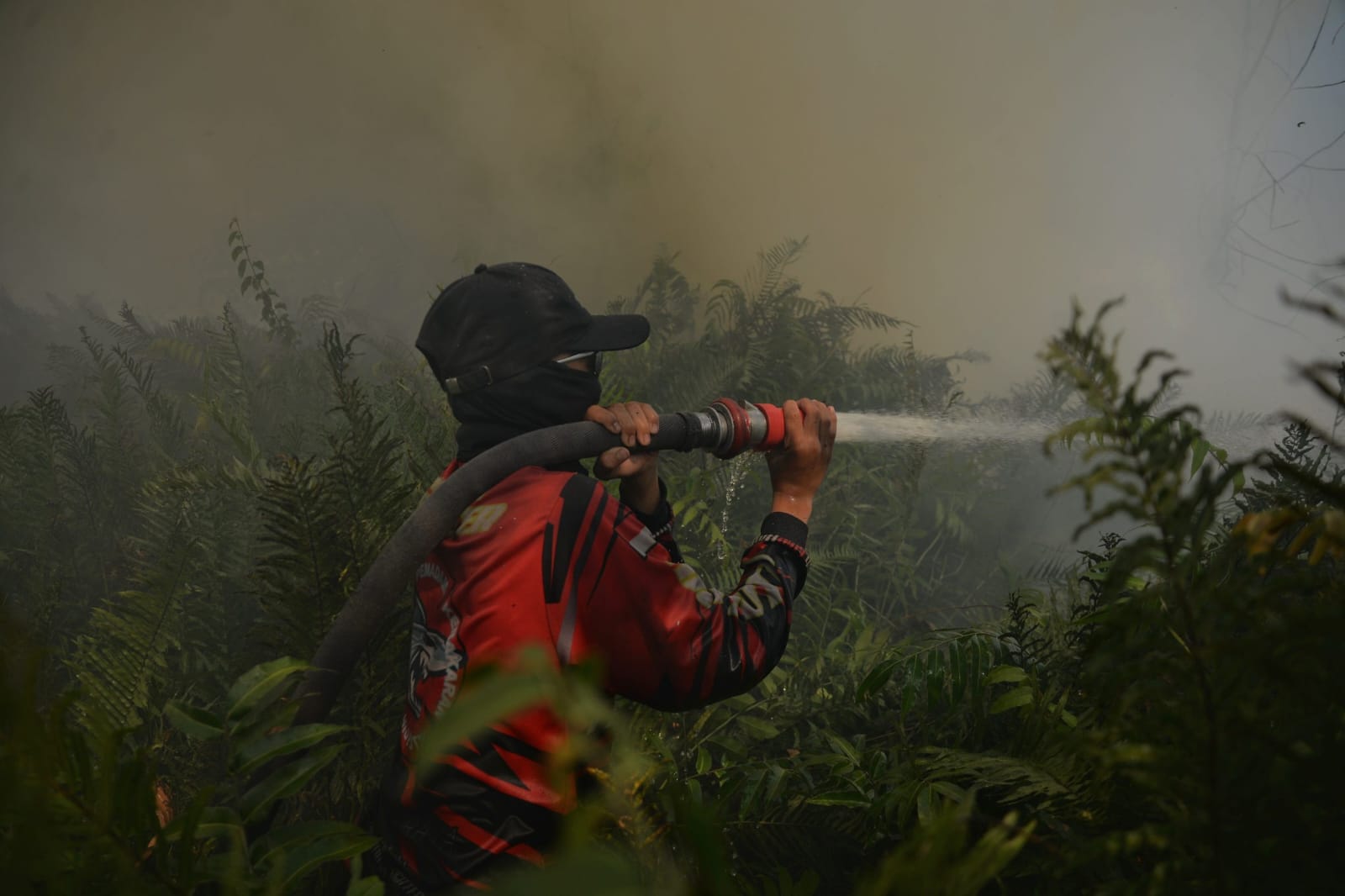 Bara Api di Gambut Palangka Raya Sedalam 12 Meter Hambat Pemadaman Karhutla, Polresta Siagakan Personel 24 Jam