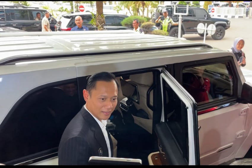 AHY Pakai Maung Garuda Pindad, Dorong Kemandirian Otomotif Nasional