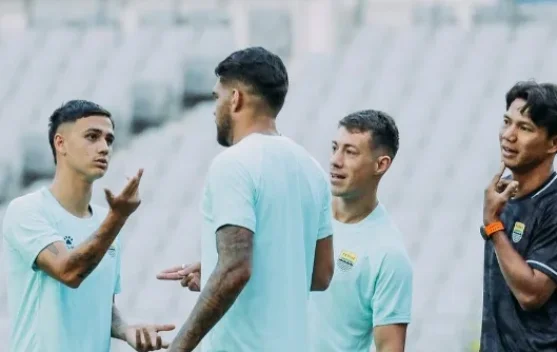 Persib Bandung Tantang Port FC di Bangkok, Igor Tolic Incar Tiga Poin Perdana Shopee Cup 2026/27