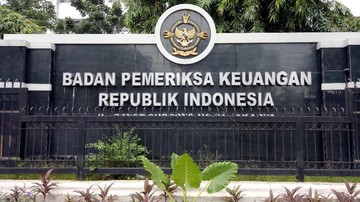 Komisi XI DPR Tetapkan Nyoman Adhi dan Khaidir Calon Anggota BPK 2026-2031