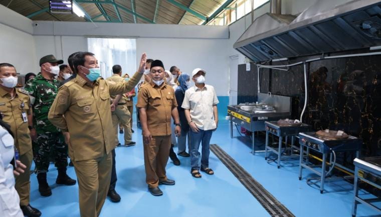 Bupati Tangerang Tinjau SPPG Parahu 2, 2.500 Penerima Manfaat MBG Dilayani Tiap Hari