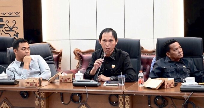 DPRD Barito Utara Desak Perusahaan Tambang dan Perkebunan Proaktif Cegah Karhutla, Minta Alat Berat Dikerahkan