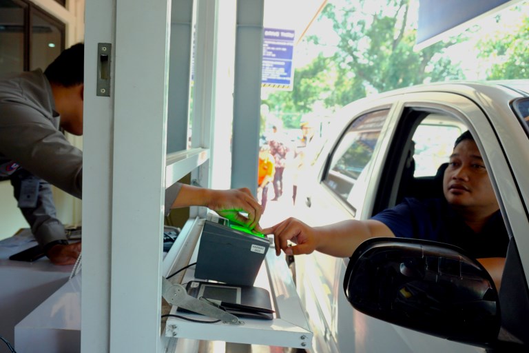 MPP Kota Yogyakarta Buka Layanan Drive-Thru Perpanjangan SIM, Berkas Ditunjukkan Langsung Diproses