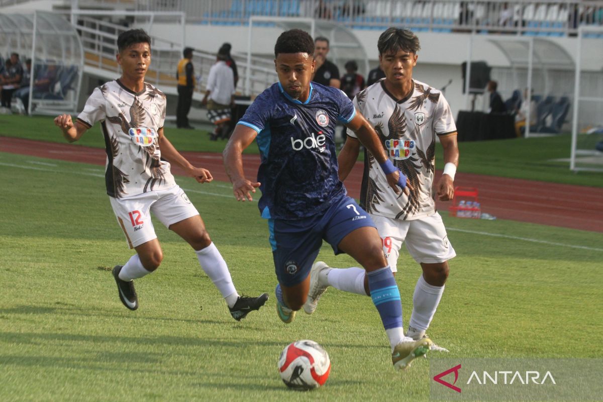 Arema FC Bidik Prestasi Maksimal di League Cup 2026/2027