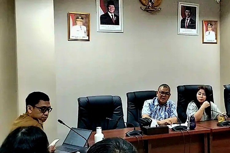 Pansus DPRD Sulut Godok Sanksi Tegas di Perda TJSL, Louis Schram: Perusahaan Wajib Patuh