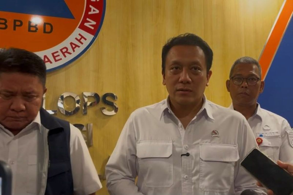 Kementerian LH Segel 12 Perusahaan di Sumsel Terkait Karhutla, Sampel Dikirim ke Laboratorium