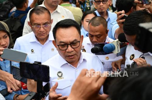 Rekrutmen TNI dan Polri Dibuka untuk Berkacamata, Ini Penjelasan Istana