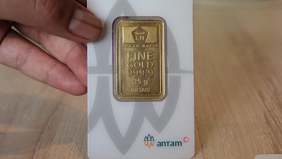 Harga Emas Antam Turun Rp15.000 ke Rp2.565.000, Buyback Anjlok Rp25.000