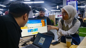 Penerbangan Berkelanjutan Mulai Dilirik Wisatawan di Langkah Membumi Market