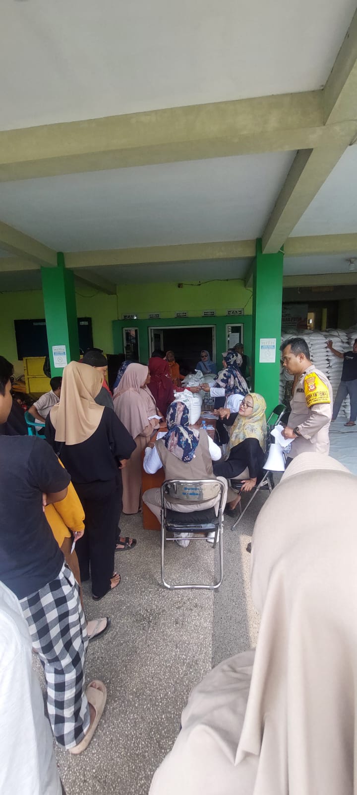 BPNT Beras 30 Kg Disalurkan ke 861 KPM di Cimenyan, 639 Sudah Terima