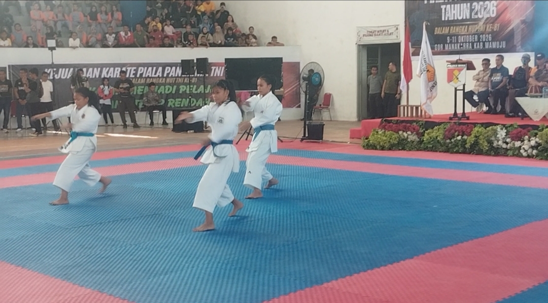 771 Atlet Karate dari 3 Provinsi Sulawesi Perebutkan Piala Panglima TNI di GOR Mamuju