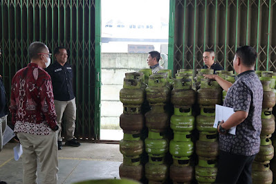 Satgas Payakumbuh Sidak Agen dan Pangkalan LPG 3 Kg, Harga Rp17.000 Sesuai HET