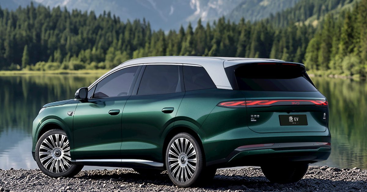BYD Tang Generasi Ketiga Pamer Interior, Ada Dua Layar Raksasa 35,4 Inci