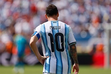 Messi Pensiun dari Timnas Argentina, Neville dan Keane Debat Soal Warisan