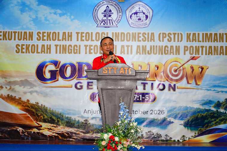 Wagub Kalbar Krisantus Buka Pertemuan PSTI di Mempawah, Tekankan Literasi Digital Mahasiswa